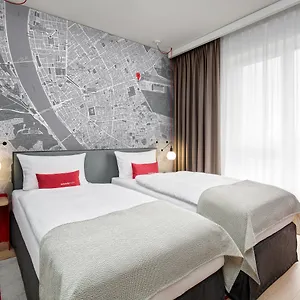Intercityhotel Budapeste